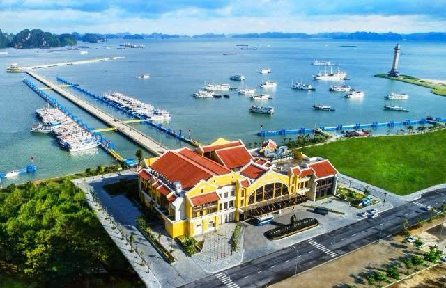 Halong Bay Half Day Tour (4 Hours)